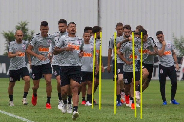 Timão finaliza preparação para duelo contra a Chapecoense, pela Copa do Brasil