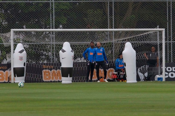 Walter durante último treino do Corinthians antes do duelo contra a Chapecoense