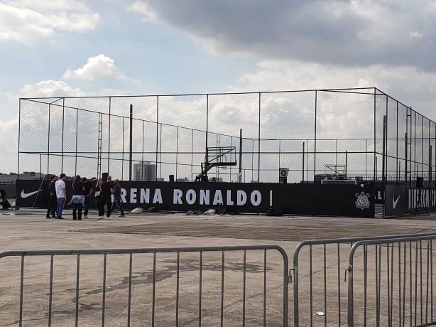 A Arena Ronaldo ser uma quadra poliesportiva no setor norte da Arena Corinthians