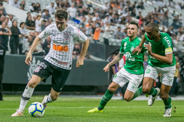 Mauro Boselli durante jogo contra a Chapecoense, na Arena Corinthians