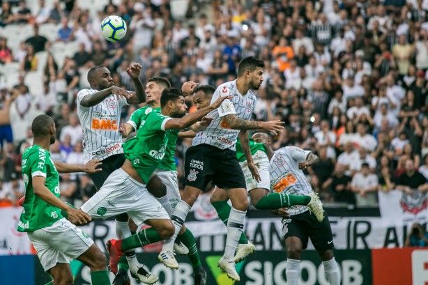 Timão venceu a Chapecoense por 1 a 0 na Arena Corinthians, pelo Brasileirão