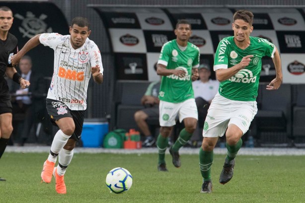 Sornoza durante jogo contra a Chapecoense, na Arena Corinthians, pelo Brasileirão