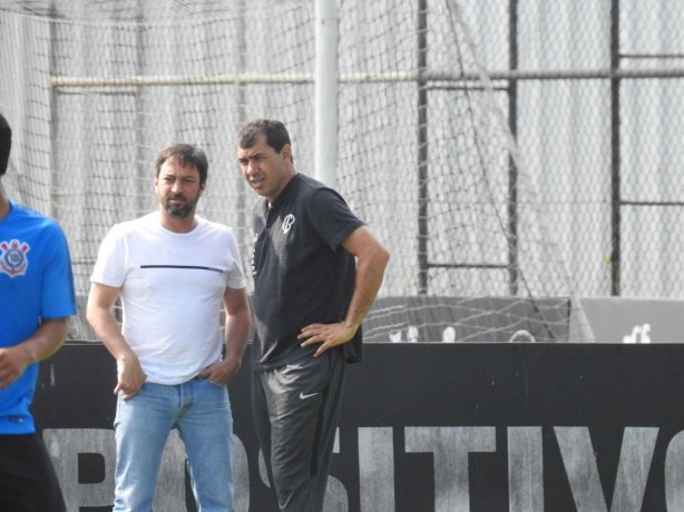 Carille acompanhou a atividade ao lado da diretoria e sua comissão técnica
