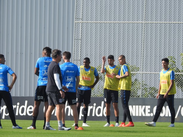 Jogadores disputaram um coletiva na manh desta tera-feira