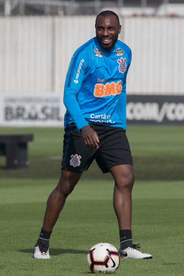 Manoel no treino desta terça-feira no CT Joaquim Grava