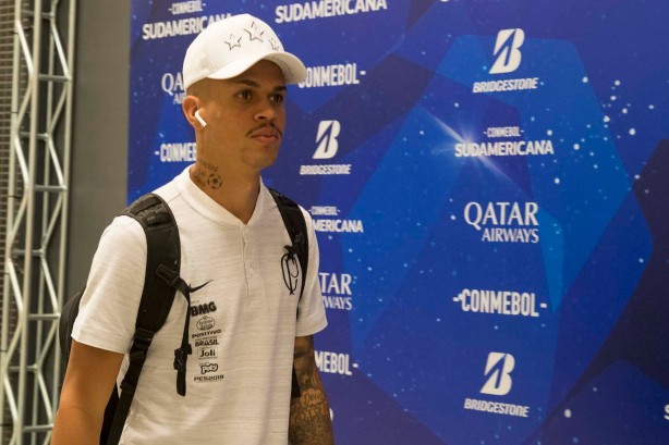 Richard no vestiário da Arena Corinthians antes do jogo contra o Deportivo Lara