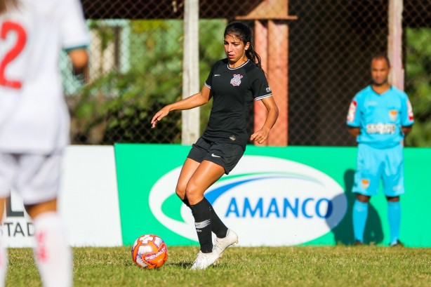 Katiúscia durante jogo contra a Portuguesa, pelo Campeonato Paulista Feminino 2019