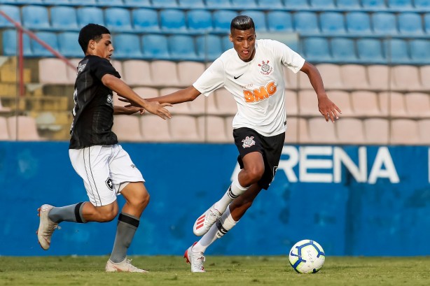 Pelo Brasileiro Sub-17, Timãozinho saiu vitorioso contra o Botafogo