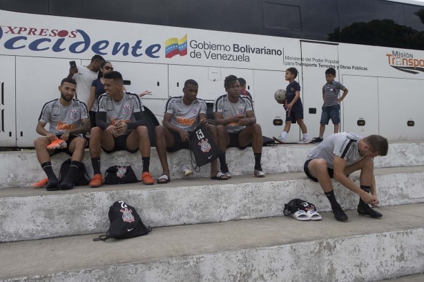 Timão treina na Venezuela pela primeira vez antes do jogo contra o Deportivo Lara
