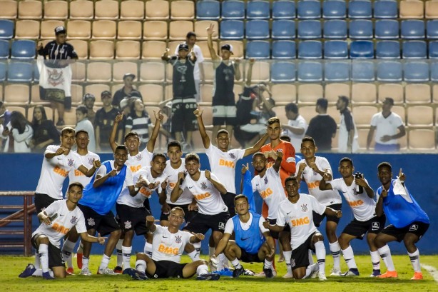 Corinthians venceu o Botafogo por 3 a 0 pelo Campeonato Brasileiro Sub-17