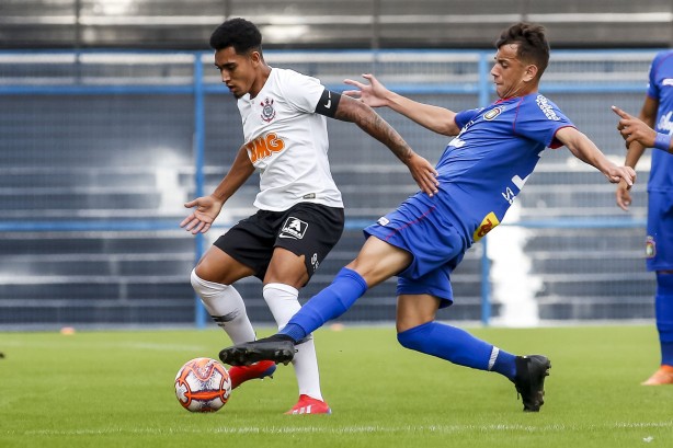 Du em partida contra o São Caetano, pelo Campeonato Paulista Sub-20