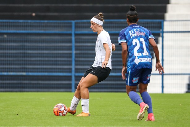 Pardal no jogo contra o Taubaté, pelo Campeonato Paulista Feminino