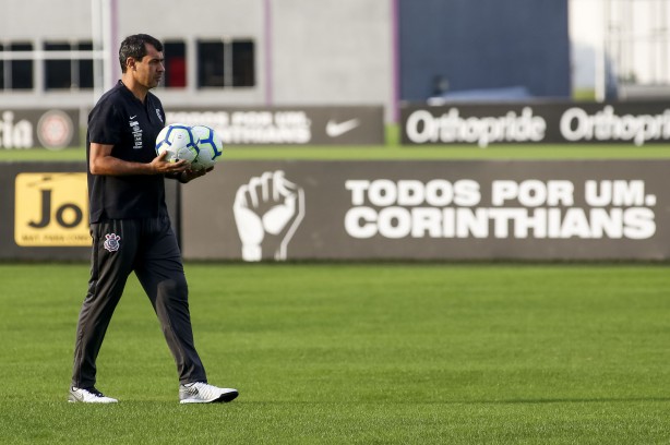 Carille comandou a última atividade antes do jogo contra o Flamengo