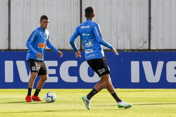Lucas Piton no último treino antes do jogo contra o Flamengo, pela Copa do Brasil