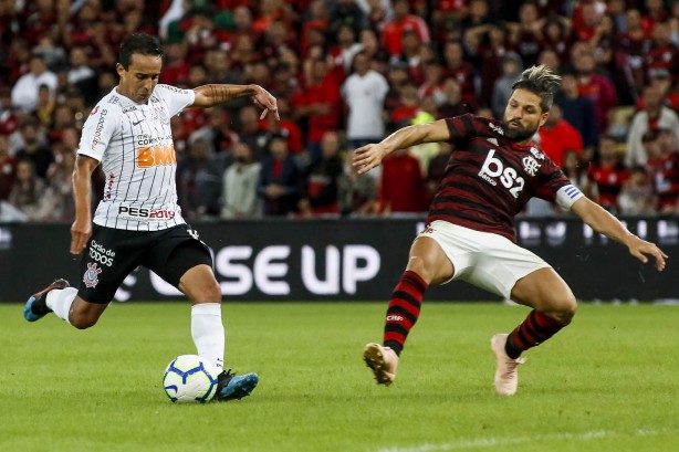 Jadson na partida contra o Flamengo, pela Copa do Brasil