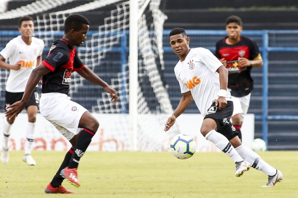 Corinthians ganhou do Vitória por 1 a 0, pelo Campeonato Brasileiro Sub-17