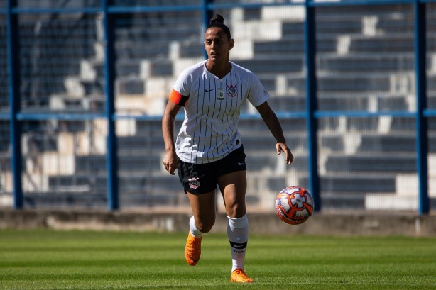 Mimi foi a capitã durante o jogo contra o Juventus, pelo Paulista Feminino