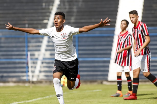 Corinthians enfrenta o São Paulo pelo Paulistão Sub-13