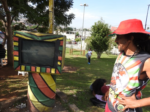 Uma das estações de TV que Jamaica criou para transmitir seus programas