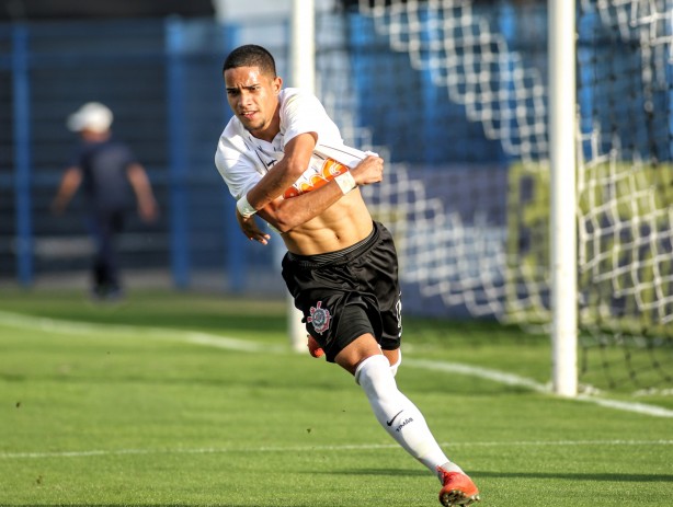 Madson também marcou gol contra o Vitória, pelo Brasileiro Sub-20