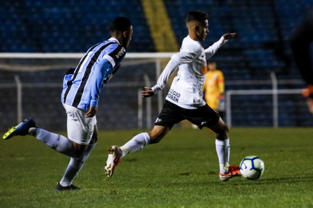 Corinthians venceu o Grêmio por 2 a 0 em jogo válido pelo Brasileiro Sub-17
