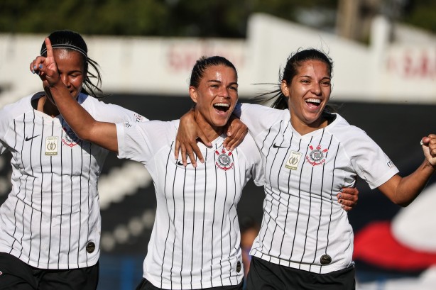 Tamires e Millene marcaram gols contra o São Francisco, pelo Brasileiro Feminino