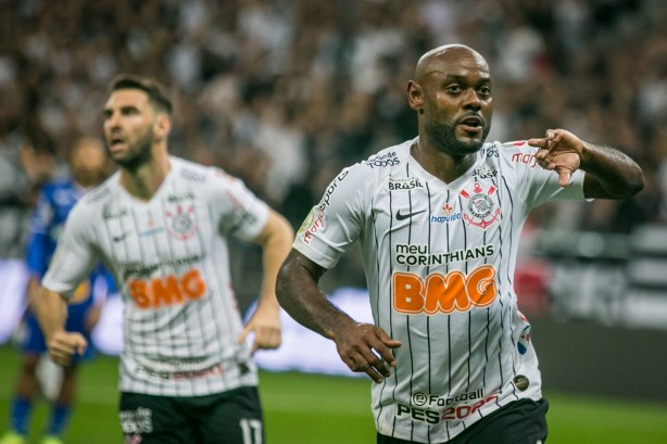 Boselli deu o passe para o gol de Vagner Love, contra o CSA, pelo Brasileirão