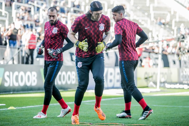 Walter, Cássio e Caíque antes do jogo contra o CSA