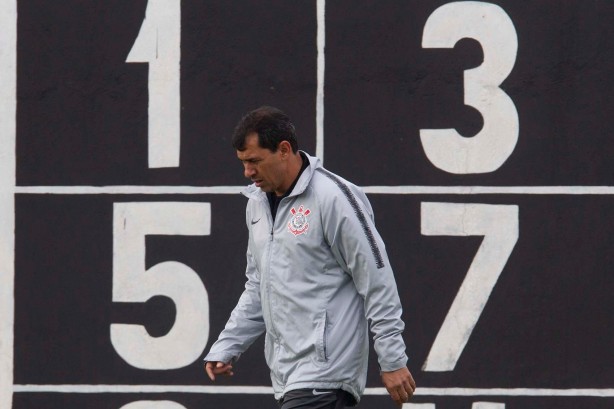 Fábio Carille no CT Joaquim Grava, durante treino desta quarta-feira