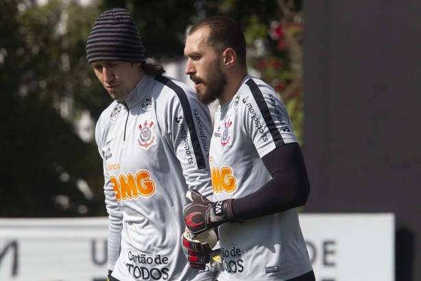 Cássio e Walter no último treino antes do jogo contra o Flamengo, pelo Brasileirão