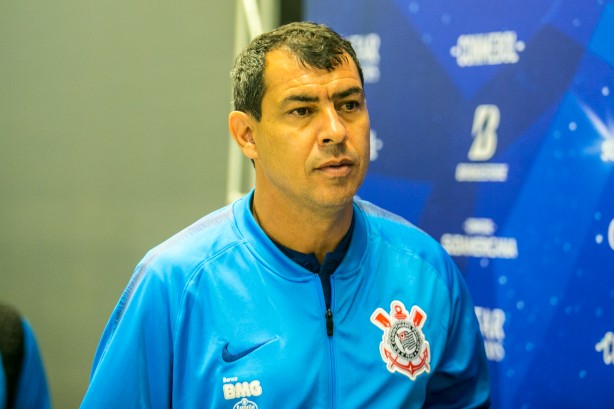 Fábio Carille chegando à Arena Corinthians para duelo contra o Montevideo Wanderers