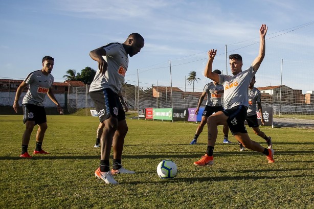 Gabriel, Manoel e companheiros já treinam em Fortaleza para duelo pelo Brasileirão, no domingo