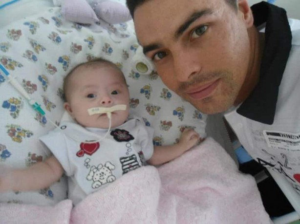 Sophia no dia que o Corinthians conquistou o título Mundial contra o Chelsea, em 2012