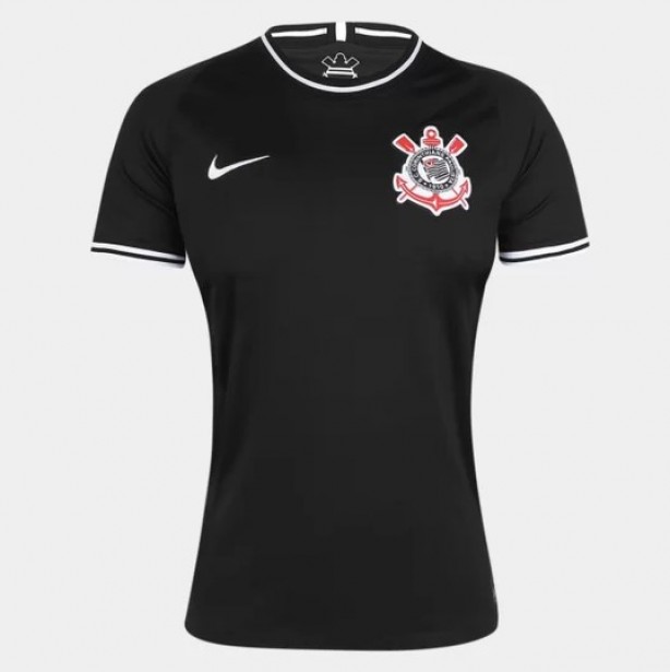 Corinthians passa a vender uniformes oficiais da equipe feminina