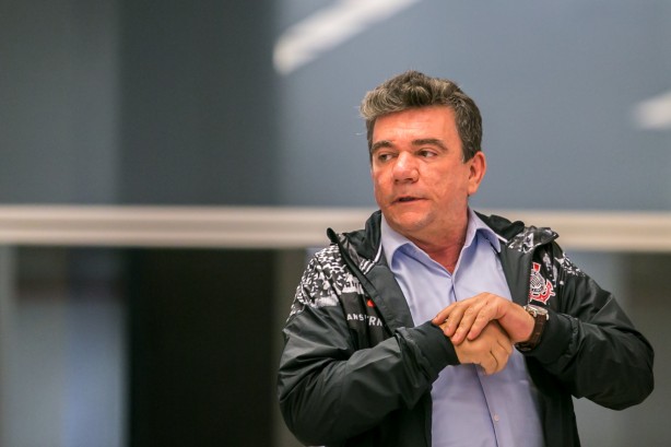 Andrés chega à Arena Corinthians para duelo contra o Ceará, pelo Brasileirão