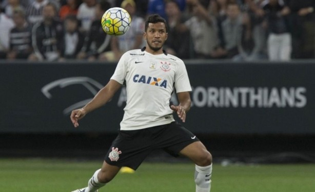 Yago tem sido utilizado pelo técnico do Goiás