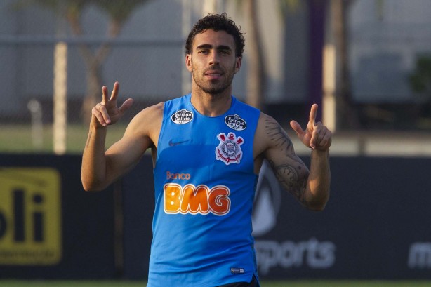 Gabriel volta aos treinos nesta segunda-feira para enfrentar o Del Valle