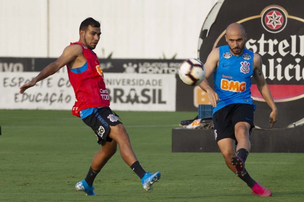 Sornoza e Régis volta aos treinos nesta segunda-feira para enfrentar o Del Valle