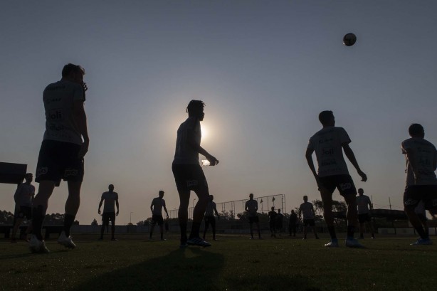 Corinthians faz último treino antes do duelo pela Sul-Americana