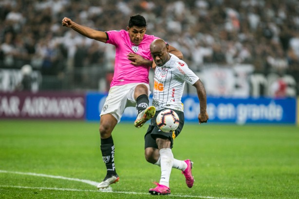 Love no embate contra o Independiente del Valle, pela Copa Sul-Americana, na Arena Corinthians