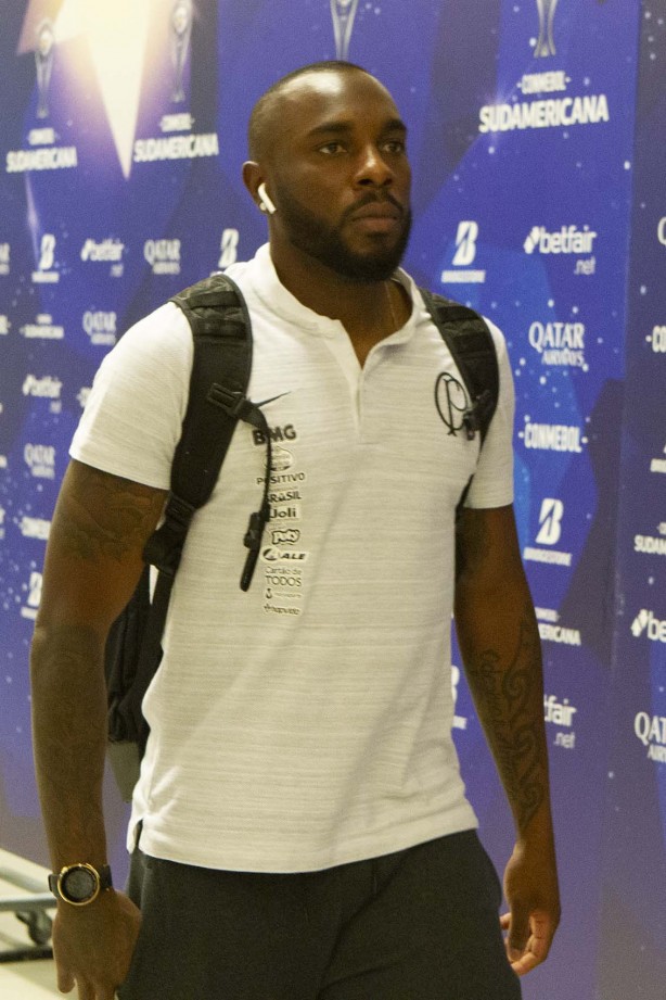 Manoel chega à Arena Corinthians para duelo contra o Del Valle, pela Sul-Americana
