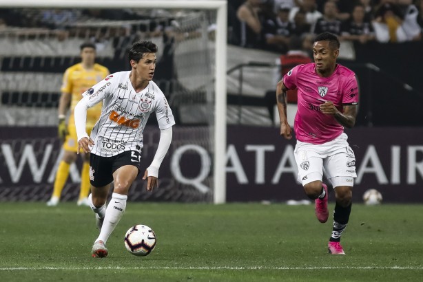 Mateus Vital durante jogo contra o Independiente del Valle, na Arena Corinthians, pela Sul-Americana