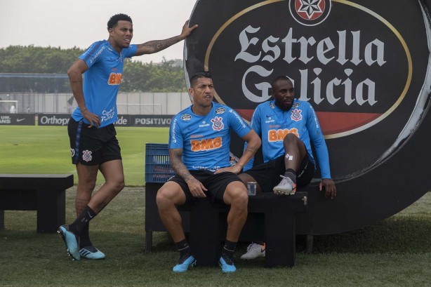 Gustavo, Ralf e Manoel no último treino antes do jogo contra o Bahia, pelo returno do Brasileirão