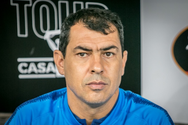 Fábio Carille no duelo contra o Athletico-PR, pelo Brasileirão, na Arena Corinthians