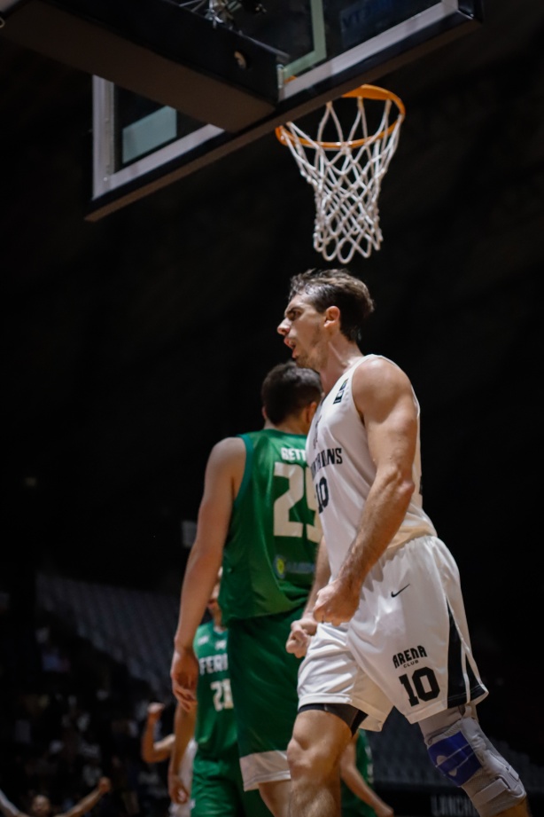 Corinthians vence o Ferro Carril por 83 X 65 pela Liga Sul-americana de Basquete 2019