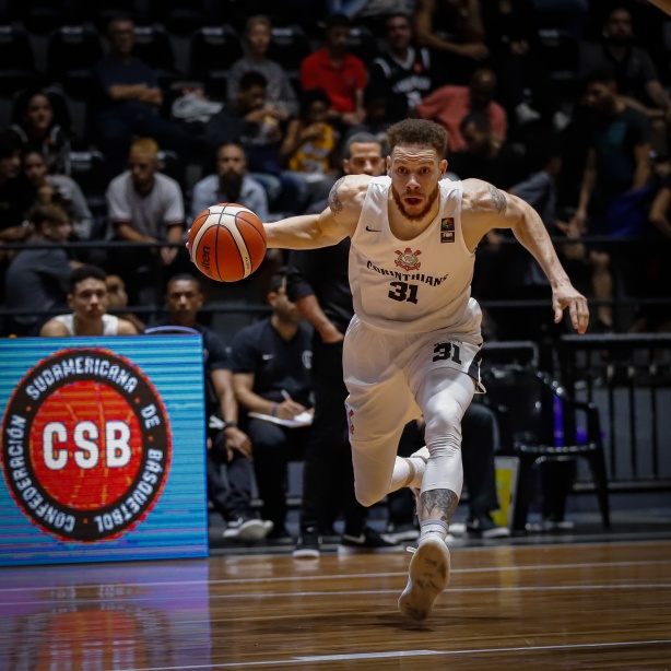 Corinthians vence o Ferro Carril por 83 X 65 pela Liga Sul-americana de Basquete 2019