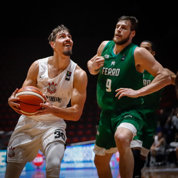 Corinthians vence o Ferro Carril por 83 X 65 pela Liga Sul-americana de Basquete 2019