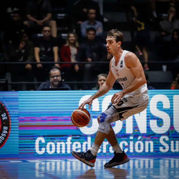 Corinthians vence o Ferro Carril por 83 X 65 pela Liga Sul-americana de Basquete 2019