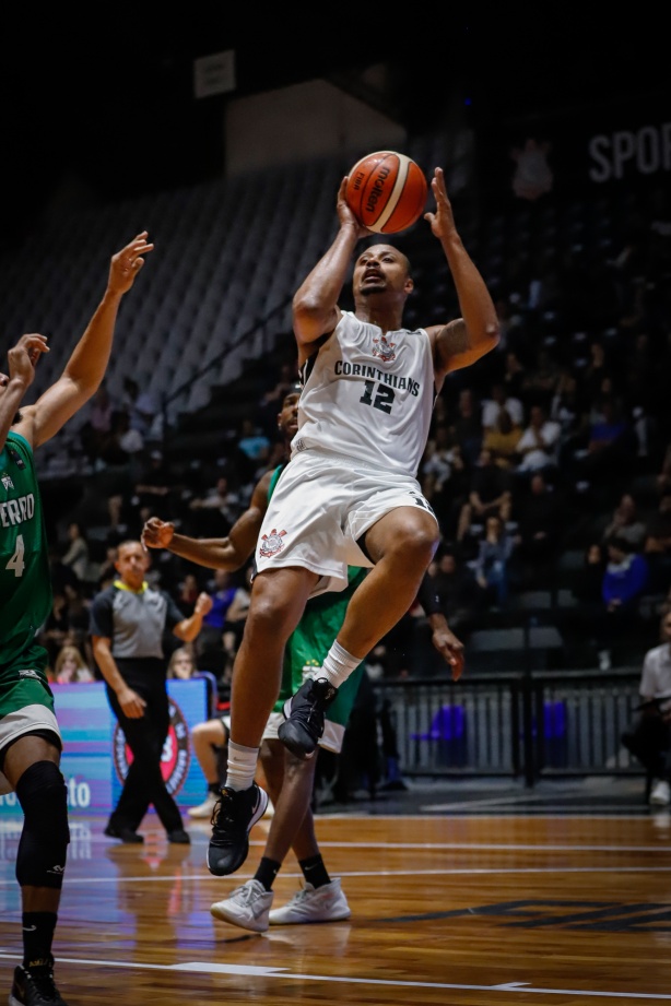 Corinthians vence o Ferro Carril por 83 X 65 pela Liga Sul-americana de Basquete 2019