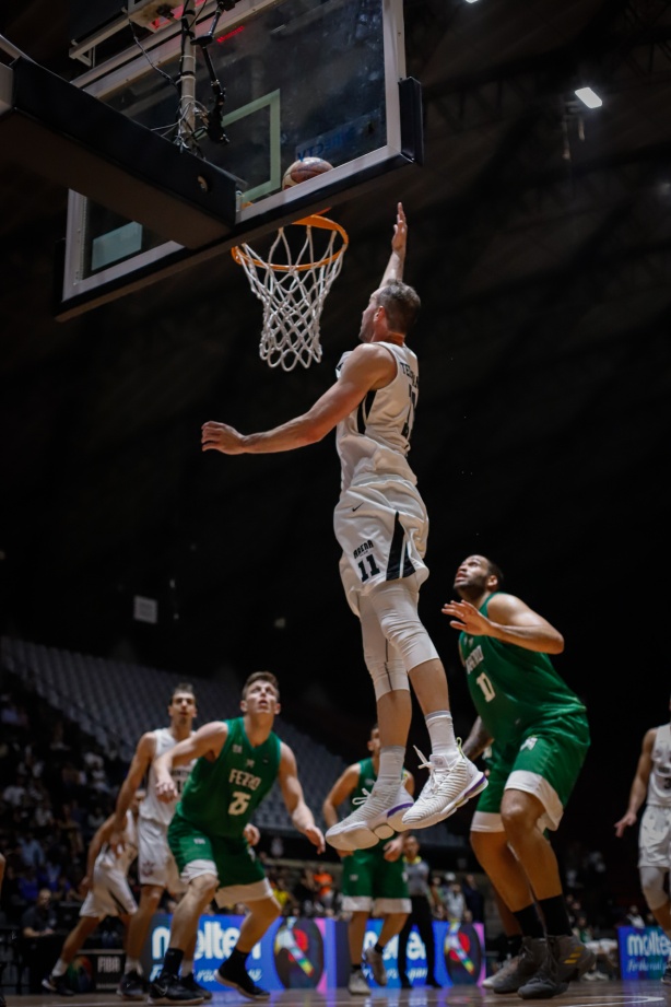 Corinthians vence o Ferro Carril por 83 X 65 pela Liga Sul-americana de Basquete 2019